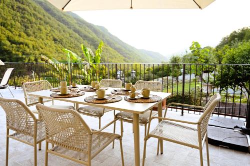 Навколишнє середовище, Old Village Linda - Tra Lunigiana & Cinque Terre in Комано