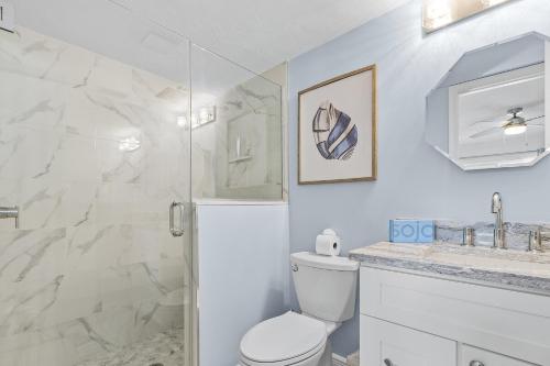 Royal Pelican - New Listing - 4511 Bay Beach Ln condo - image 4