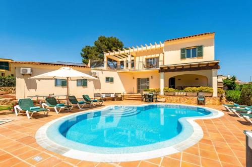 Villa Caballero by Villa Plus gîte à louer Punta Prima