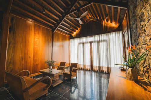 닌빈 Tam Coc Golden Fields Retreat 호텔 수영장