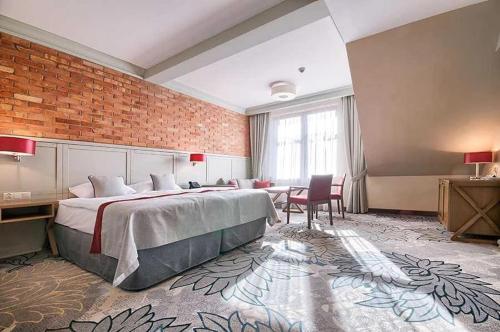 Hotel Aubrecht Country Spa Resort in Пшехлево