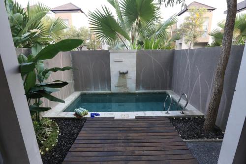 A Hotel Com Uppala Villa Seminyak Villa Kerobokan