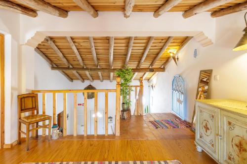 Exterior view, Casa JuKa - Private Algarve Home with Pool, Garden & Sea View in Arrochela