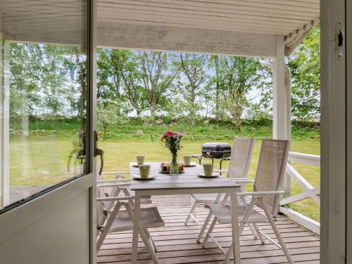 Holiday Home Gyllebo by Interhome in Skraddarod