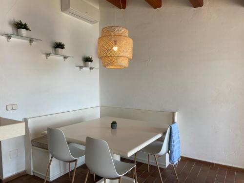 Es CASTELL 2 3 - image 10