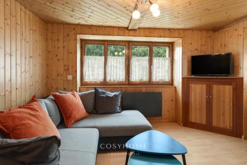 Les Antilles l Bucolique l By CosyHome in Vercorin, Schweiz