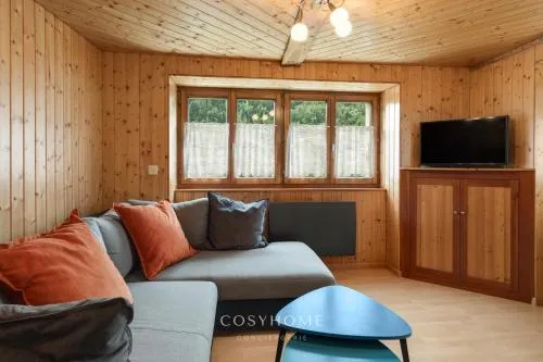 Les Antilles l Bucolique l By CosyHome in Vercorin, Schweiz