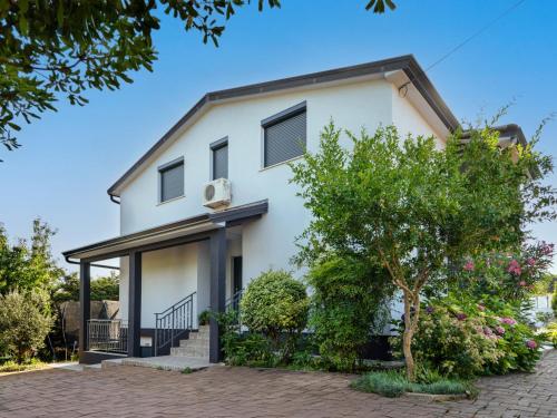 Holiday Home Gabi by Interhome in Fiorini