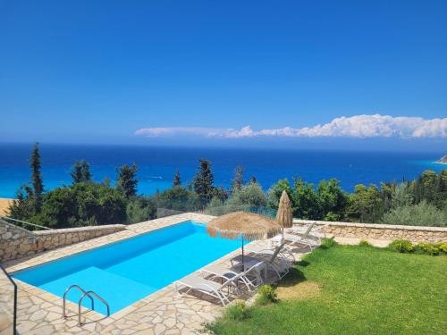Villa ioli breathtaking view & sunset – khách sạn tại Agios Nikitas