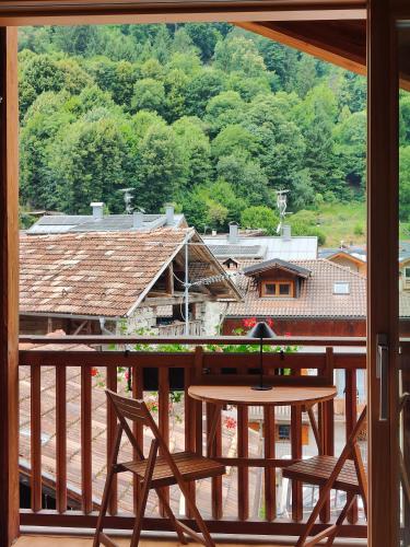 Apkārtne, Tablà del Cluc (Tabla del Cluc) in Strembo