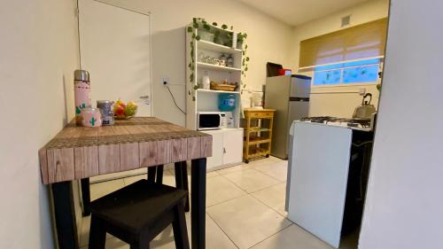 Konyha, Aloha Teo - Departamento por Día en Trelew, espacioso y cerca de todo! (Aloha Teo - Departamento por Dia en Trelew, espacioso y cerca de todo!) near Almirante Marcos A. Zar repülőtér