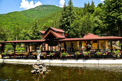 Dārzs, Complex Magiyata na Rila in Rilski Manastir
