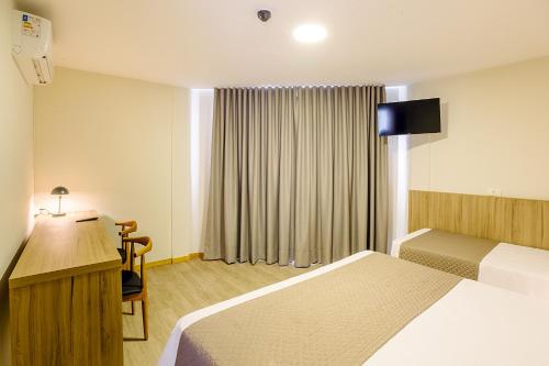 Hotel Varsovia Express – Londrina, AZ