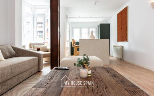 MyHouseSpain - Estilo y confort en Oviedo in Olivares