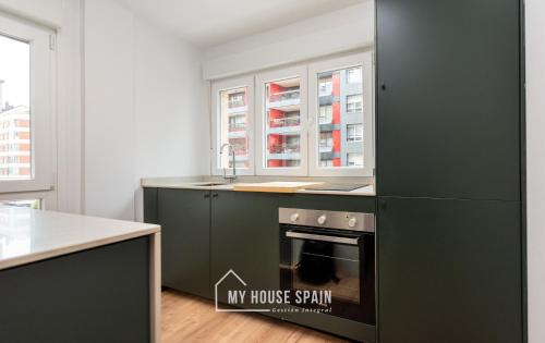 MyHouseSpain - Estilo y confort en Oviedo in Olivares