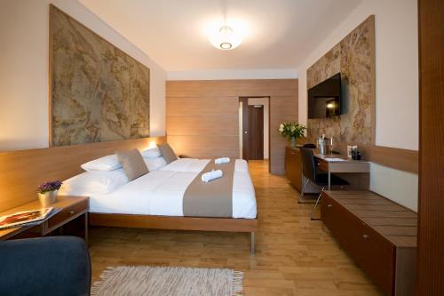 1 double bed