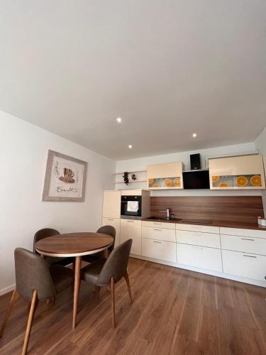 kuhinja, Abi Apartment in Istok