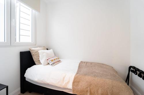 Family-Friendly 2-Bedroom Apartment in Antwerp, Antwerpen (Foto 9)