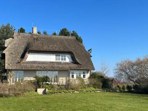 Haus am Boddenufer in Jagdhaus, Deutschland