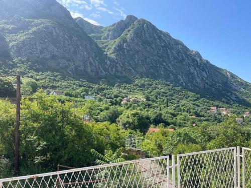 Laniakea small apartment in shared house in 里桑