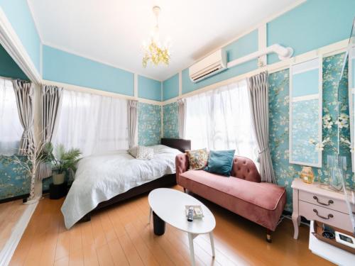 Shinjuku Area , 3min walk to Nishi-Shinjuku 5-chome, 3min to Shinjuku, Switch, Free Wi-Fi , PocketWi-Fi, Tokio