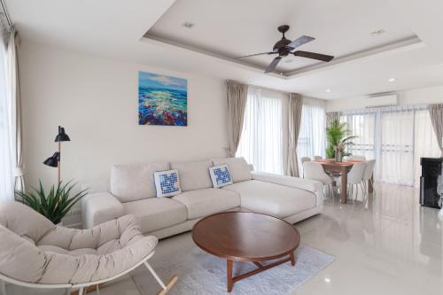 Welcoming 3bdr Townhouse Laguna Park