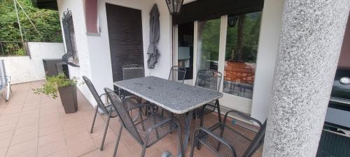 Sonniges Haus in Croglio