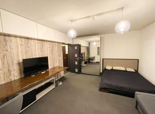 Sweet Stay, Bukareszt