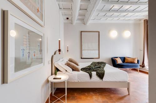 Romantic Studio with Balcony near Navona Square, Рим
