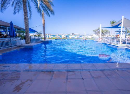 The Palm Jumeirah Shoreline Living l 3BR Elegant Resort Style Entire Home l Beach Access, Dubaj (fotografie 5)