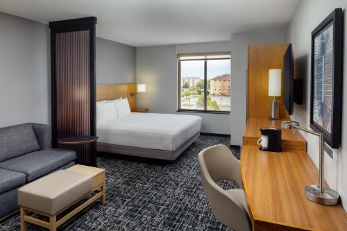 Hyatt Place Chicago Midway Airport - image 11