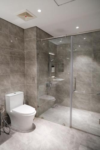 Best Western Premier Sapphire Hạ Long 2BR Homestay 55m2 - image 5