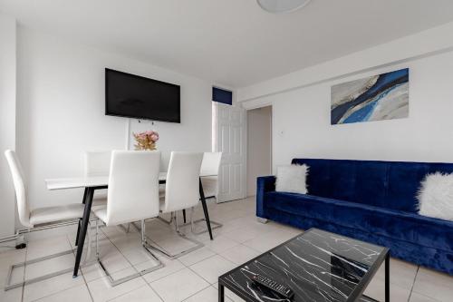 Superb' 2BR with Panoramic view near Marble Arch! - image 14
