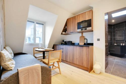 Charming flat - 1BR/3P - Arc de Triomphe - image 6