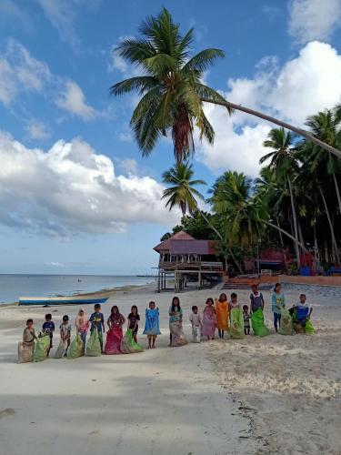 Alentours, Wambuliga Homestay in Waha