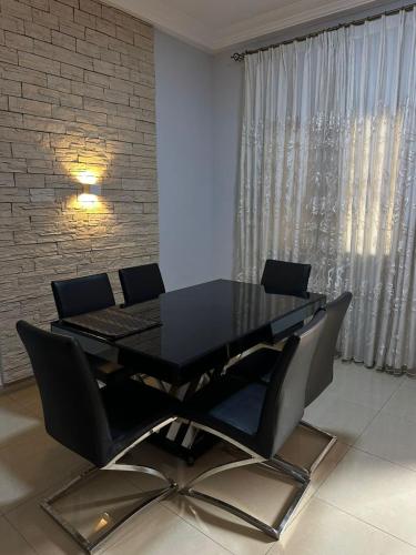 Residence NOVA in โลเม