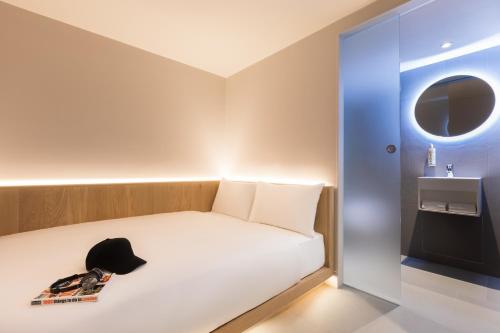 Zedwell Underground Hotel Tottenham Court Rd, Londyn (zdjęcie 8)