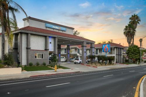 Motel 6-La Mesa CA - image 3