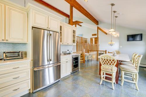 1 Block to Inlet Beach: Brigantine Family Home in 布里根泰恩