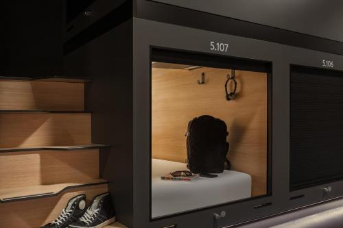 Zedwell Capsule Hotel Piccadilly Circus, Londyn (zdjęcie 7)
