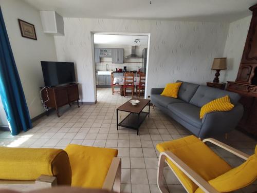 Gîte L'épinette (Gite L'epinette) in Grozon