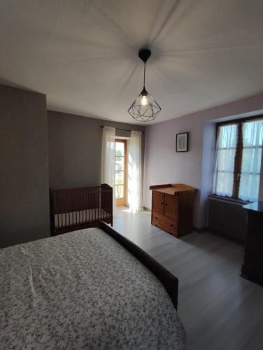 Gîte L'épinette (Gite L'epinette) in Grozon