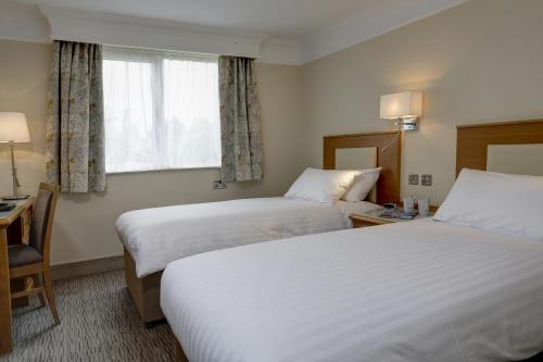 Best Western Chilworth Manor Hotel - image 4