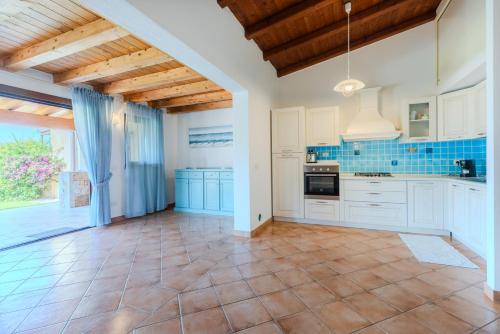 مطبخ, Villa Capo Coda Cavallo con Piscina in Capo Coda Cavallo