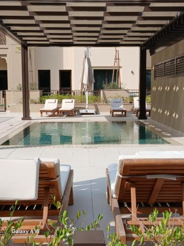 Madinat Jumeirah Living 1 Bedroom Holiday Rental in Jadeel 3 - DVH Holiday Homes - image 7