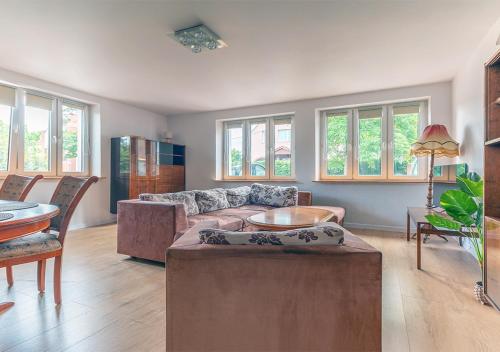 Apartament Hollywood CudNajem