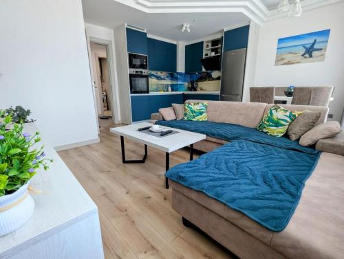 16th Floor Sky View Condo With Pool And Fitness, Skopje (photo 3)
