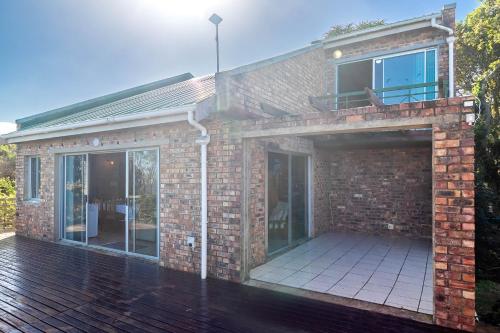 Sunset Cottage in Kenton-on-Sea