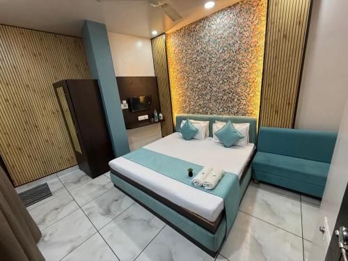 1 queen bed