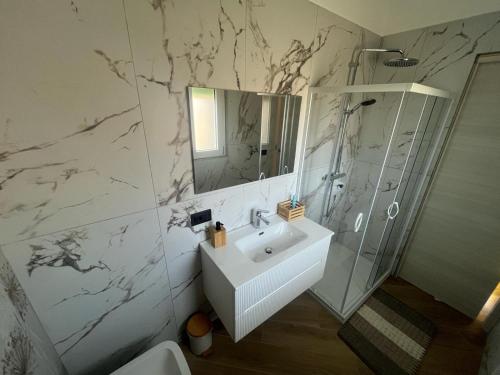 Cantalupo 3 in اليساندريا